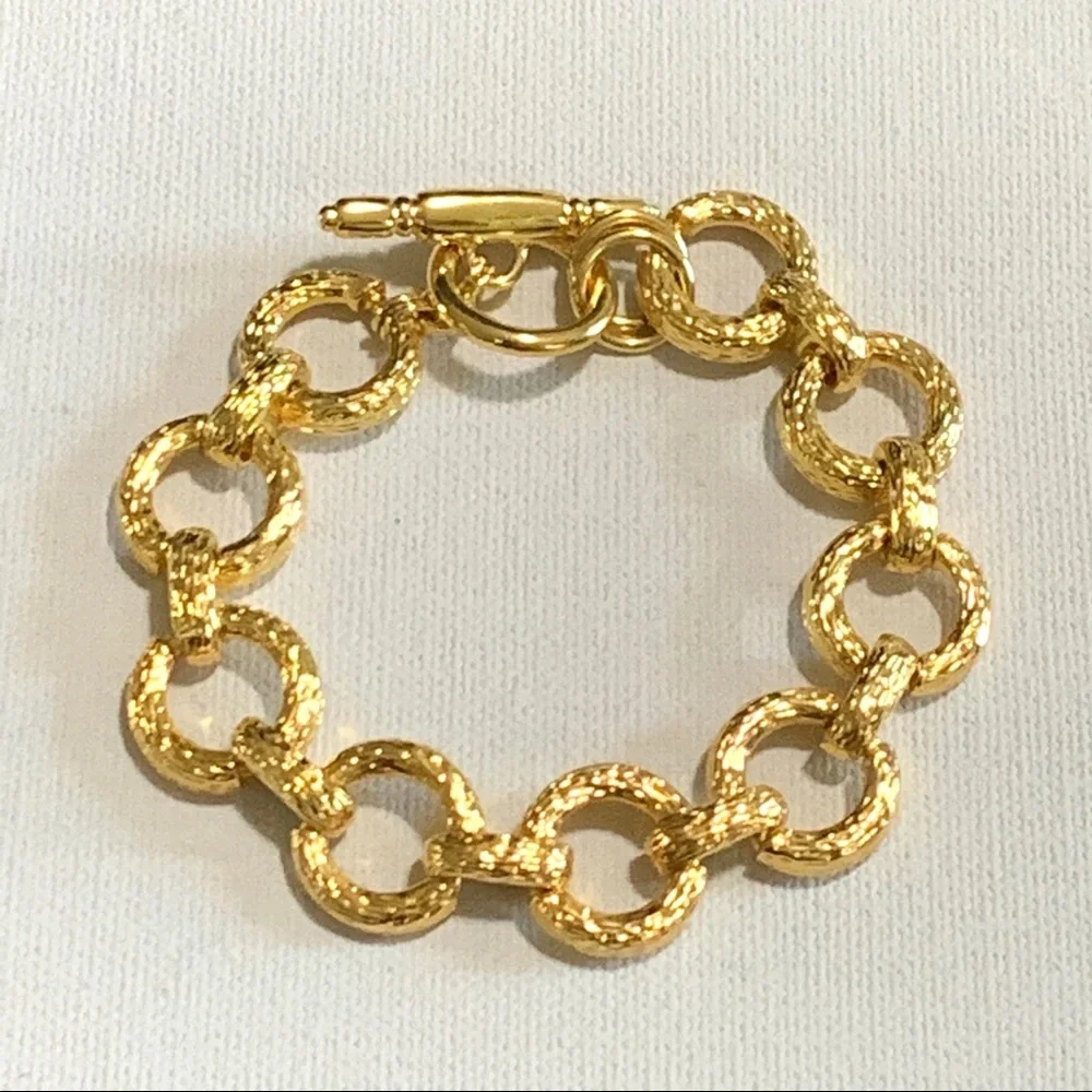 Kenneth Lane KJL Lightweight Gold Plated Bracelet - Picture 1 of 7